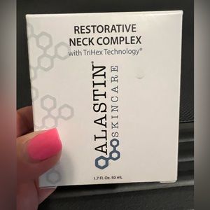 Alastin Restorative Neck Complex